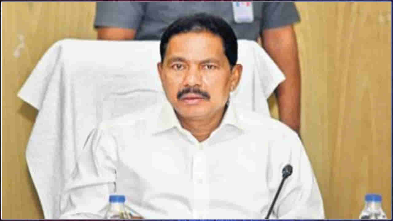 Vishwaroop: మా ఇంట్లో టికెట్ల రగడ లేదు.. వచ్చే ఎన్నికల్లో పోటీ చేస్తా.. చాలా కాలం తర్వాత ప్రజల్లోకి మంత్రి