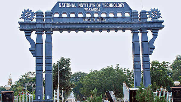Campus placements: వరంగల్ నిట్ చరిత్రలో సరికొత్త రికార్డు.. రూ. 88 లక్షల ప్యాకేజీతో దుమ్మురేపిన విద్యార్థి.