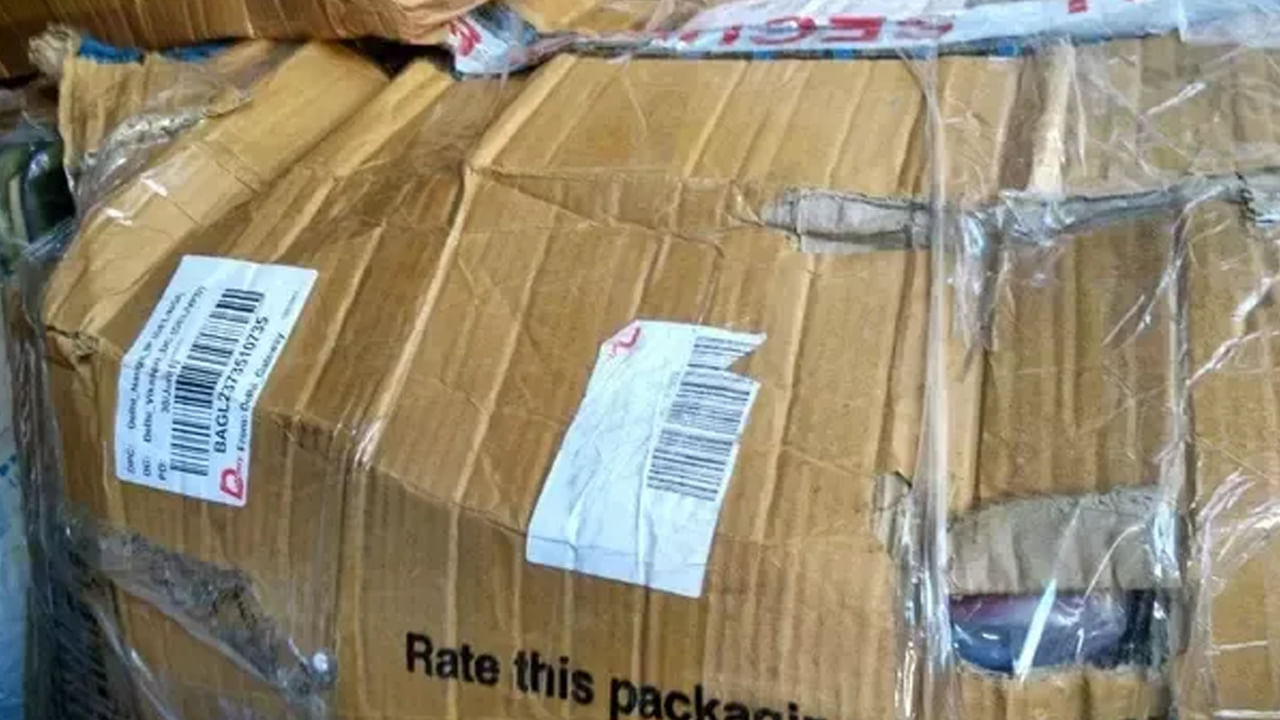 Viral: ఆన్‌లైన్‌లో సోదరికి చీర ఆర్డర్ పెట్టాడు.. ఇంటికొచ్చిన పార్శిల్ చూడగా కళ్లు బైర్లు..