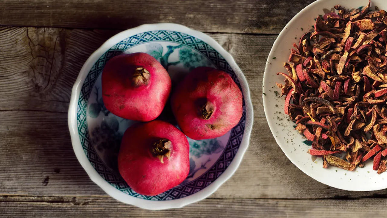 Pomegranate Benefits: గుప్పెడంత గుండెకు దానిమ్మతో రక్ష.. బోలెడన్ని ఆరోగ్య ప్రయోజనాలు