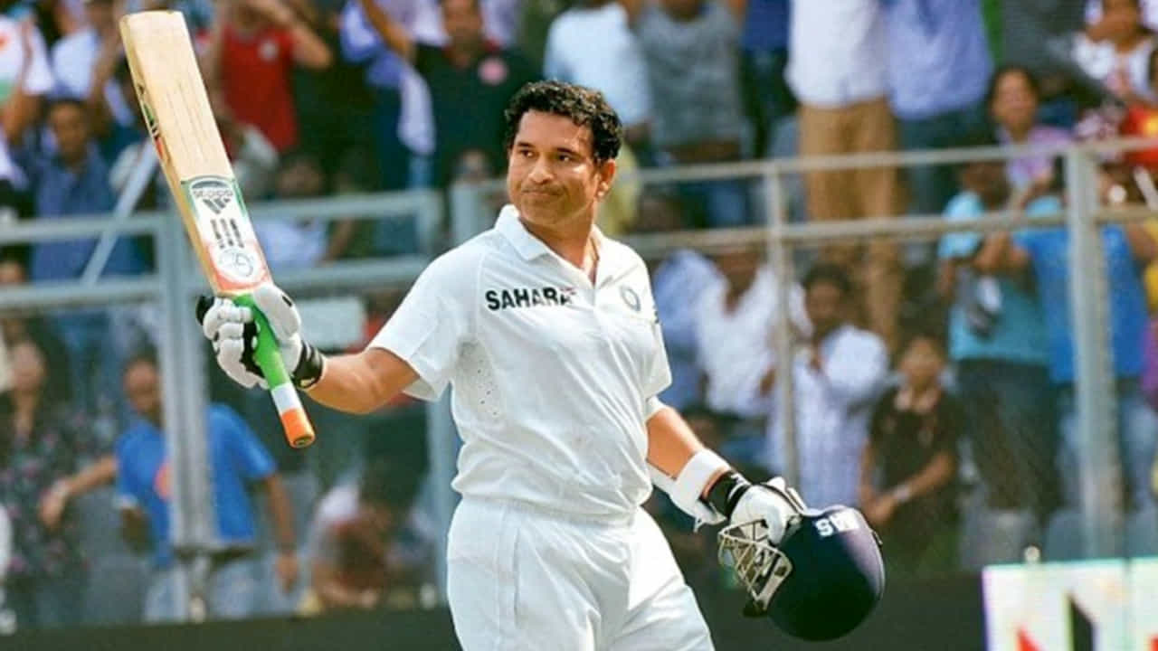 అంటే.. ఆస్ట్రేలియాపై అత్యధిక సెంచరీ సాధించిన టీమిండియా ఓపెనర్‌గా సచిన్ టెండూల్కర్ రికార్డును రోహిత్ శర్మ సమం చేశాడు. ఆస్ట్రేలియాపై ఓపెనర్‌గా సచిన్ టెండూల్కర్ 9 సెంచరీల రికార్డు సృష్టించాడు.