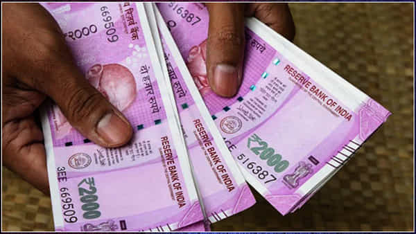 SBI: ఎస్బీఐ ఖాతాదారులకు గుడ్న్యూస్.. ఆ డిపాజిట్లపై పెరిగిన వడ్డీ రేట్లు