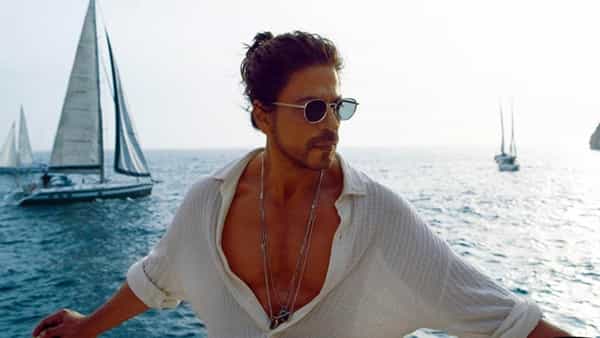 Shahrukh Khan: షారుఖ్ ఖాన్ పాటకు డ్యాన్స్ చేసినందుకు ఐదుగురిని అరెస్ట్ చేసిన పోలీసులు
