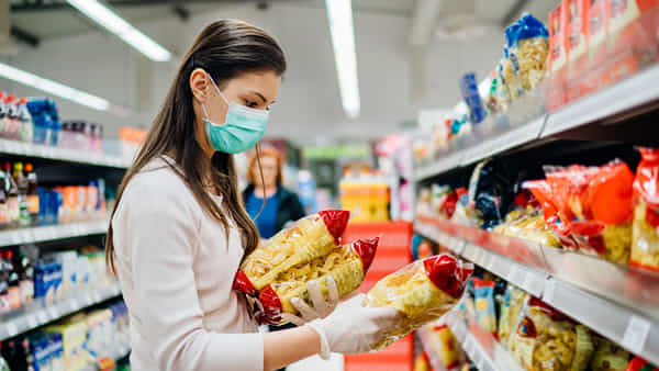 Shopping Tips: షాపింగ్ చేశాక.. ఎక్కువ ఖర్చు పెట్టేశామని బాధపడుతున్నారా.. ఇలా చేస్తే తప్పకుండా వృధా వ్యయాన్ని తగ్గించుకోవచ్చు.