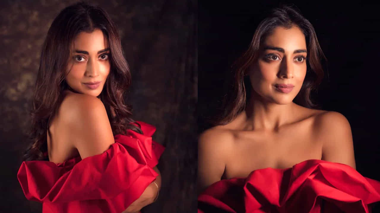 తాజాగా శ్రియ లేటెస్ట్ ఫోటోలు కొన్ని సోషల్ మీడియాలో వైరల్ అవుతున్నాయి.