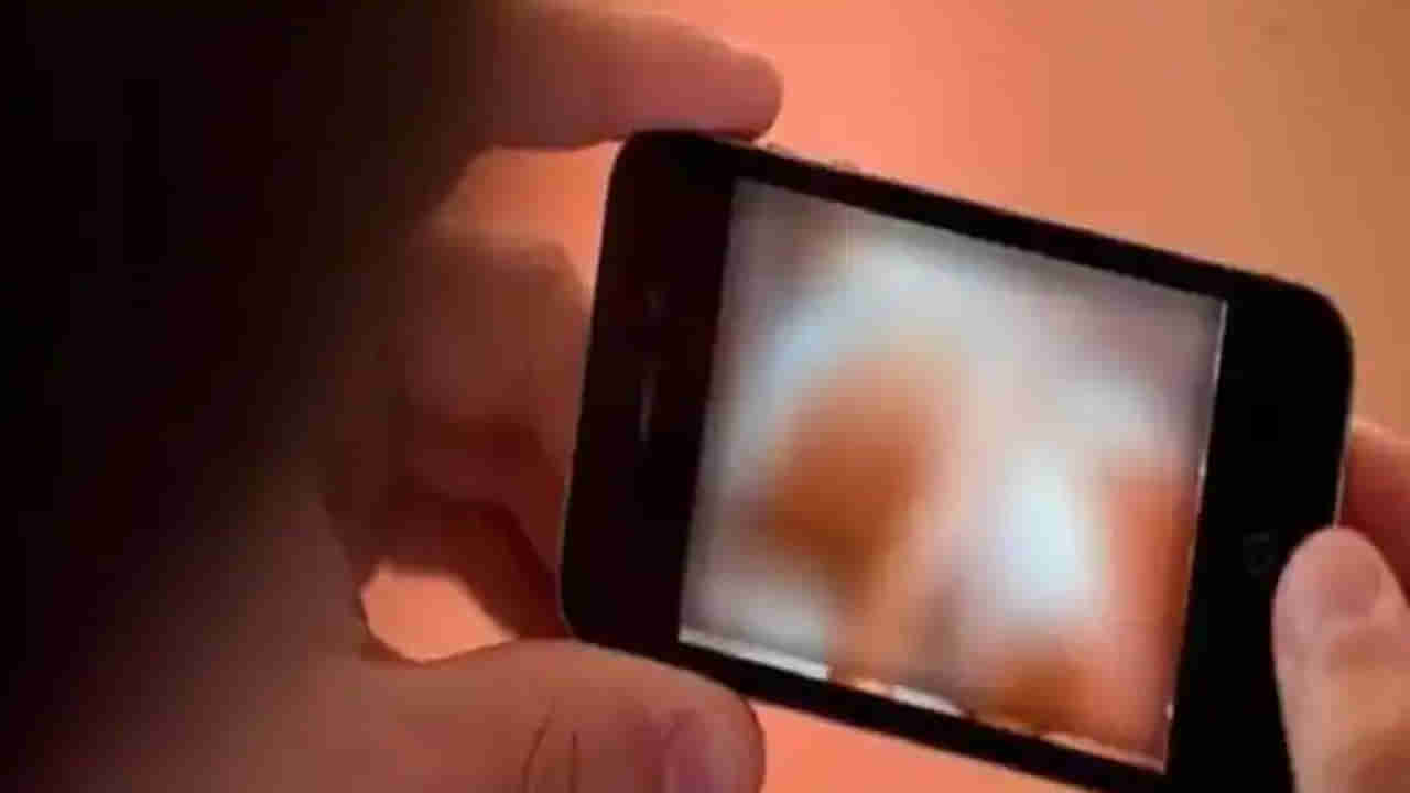 Telangana: భార్యకు ఆ వీడియోలు చూపించి వేధించేవాడు.. తట్టుకోలేని ఆమె ఏం చేసిందో తెలిసి అవాక్కైన పోలీసులు..