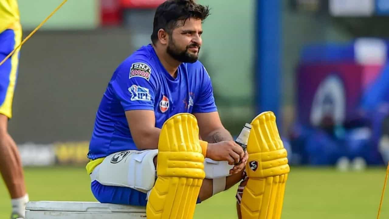 4- సురేష్ రైనా: మిస్టర్ ఐపీఎల్‌గా పేరుగాంచిన సురేష్ రైనా ఐపీఎల్ ద్వారా రూ.110 కోట్లు సంపాదించాడు. ఈ జాబితాలో సురేష్ రైనా నాలుగో స్థానంలో ఉన్నాడు.