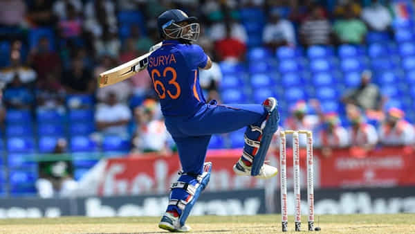 IND vs AUS: టీ20ల్లో హిట్.. వన్డేల్లో ఫట్.. 15 మ్యాచ్ల్లో అట్టర్ ఫ్లాప్.. సూర్య గ్రహణం వీడకుంటే, చోటు కష్టమే?
