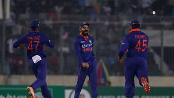 IND vs BAN: షకీబ్పై ప్రతీకారం తీర్చుకున్న కింగ్ కోహ్లీ.. గాల్లోకి ఎగురుతూ ఒంటిచేత్తో క్యాచ్ పట్టి..