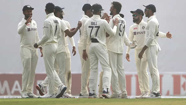 IND vs BAN: 12 ఏళ్ల తర్వాత తొలి టెస్ట్.. యార్కర్లతో ప్రత్యర్థుల బెంబేలు.. కట్ చేస్తే..