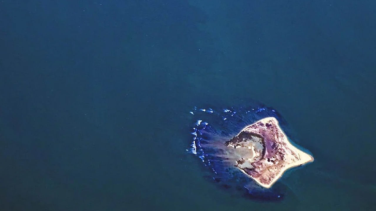 ఉప్తన్ని ద్వీపం: తమిళ భాషలో ఉప్తన్ని అంటే ఉప్పునీరు. ఇది నేషనల్ పార్క్లో ఒక భాగం. కాబట్టి అటవీ శాఖ నుంచి సరైన అనుమతి తీసుకోకుండా ఇక్కడికి వెళ్లేందుకు అనుమతి లేదు.