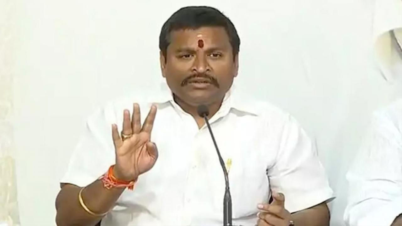 Andhra Pradesh: కాల్షీట్స్ ఉంటే ప్రొడ్యూసర్ దగ్గర.. లేకుంటే చంద్రబాబు దగ్గర.. మాజీ మంత్రి స్ట్రాంగ్ కామెంట్స్..