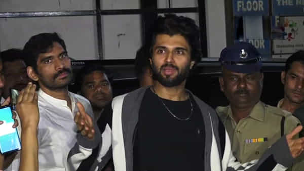 Vijay Deverakonda: ఇదంతా ఆ సైడ్ ఎఫెక్టే.. ఈడీ విచారణ అనంతరం విజయ్ దేవరకొండ..