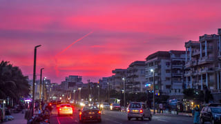 Sathya Sai district: కదిరి వద్ద ఆకాశంలో మిరుమిట్లు గొలుపుతూ వింత వెలుగులు.. ఏలియన్స్ ఫ్లైయింగ్ సాసర్..!