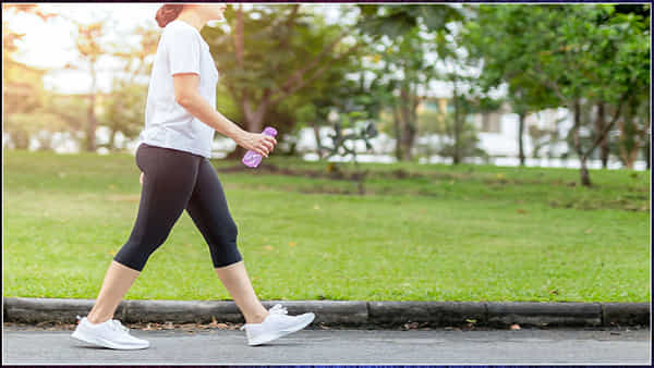 Walking benefits: నడకే పదివేలు అంటారు కదా! మరి రోజూ 10,000 అడుగుల నిబంధనేమిటి? ప్రయోజనమెంత? ఆసక్తికర విషయాలు..