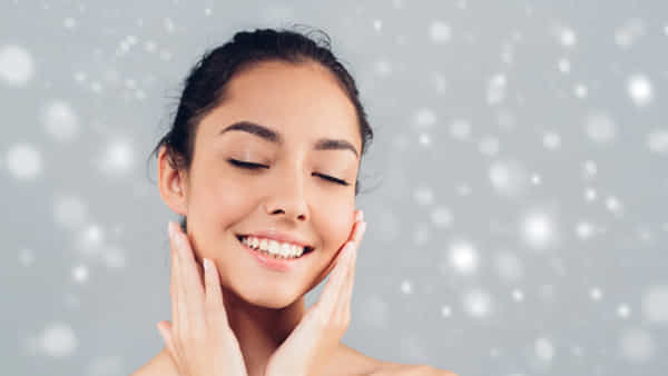 Winter Skin Care Routine: చలికాలంలో మీ ముఖం మెరిసిపోవాలా.. ఈ చిట్కాలతో ఇలా చేయండి