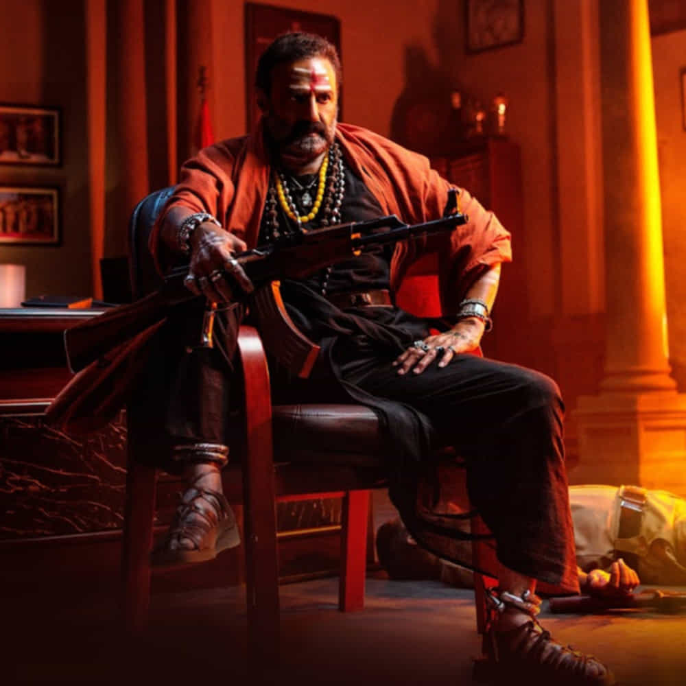  2021లో విడుదలైన ‘అఖండ’.. ఆ సంవత్సరం అత్యధిక వసూళ్లు సాధించిన రెండో తెలుగు చిత్రం. అలాగే బాలకృష్ణ కెరీర్‌లో అత్యధిక వసూళ్లు చేసిన చిత్రంగా కూడా ‘అఖండ’ నిలిచింది.