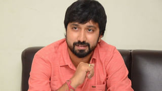 Childhood Photo: స్కూల్ డ్రస్‌లో ఫోటోలు ఫోజ్ ఇచ్చిన వీరిలో ఓ క్రేజీ హీరోయిన్ ఉంది గుర్తుపట్టారా..