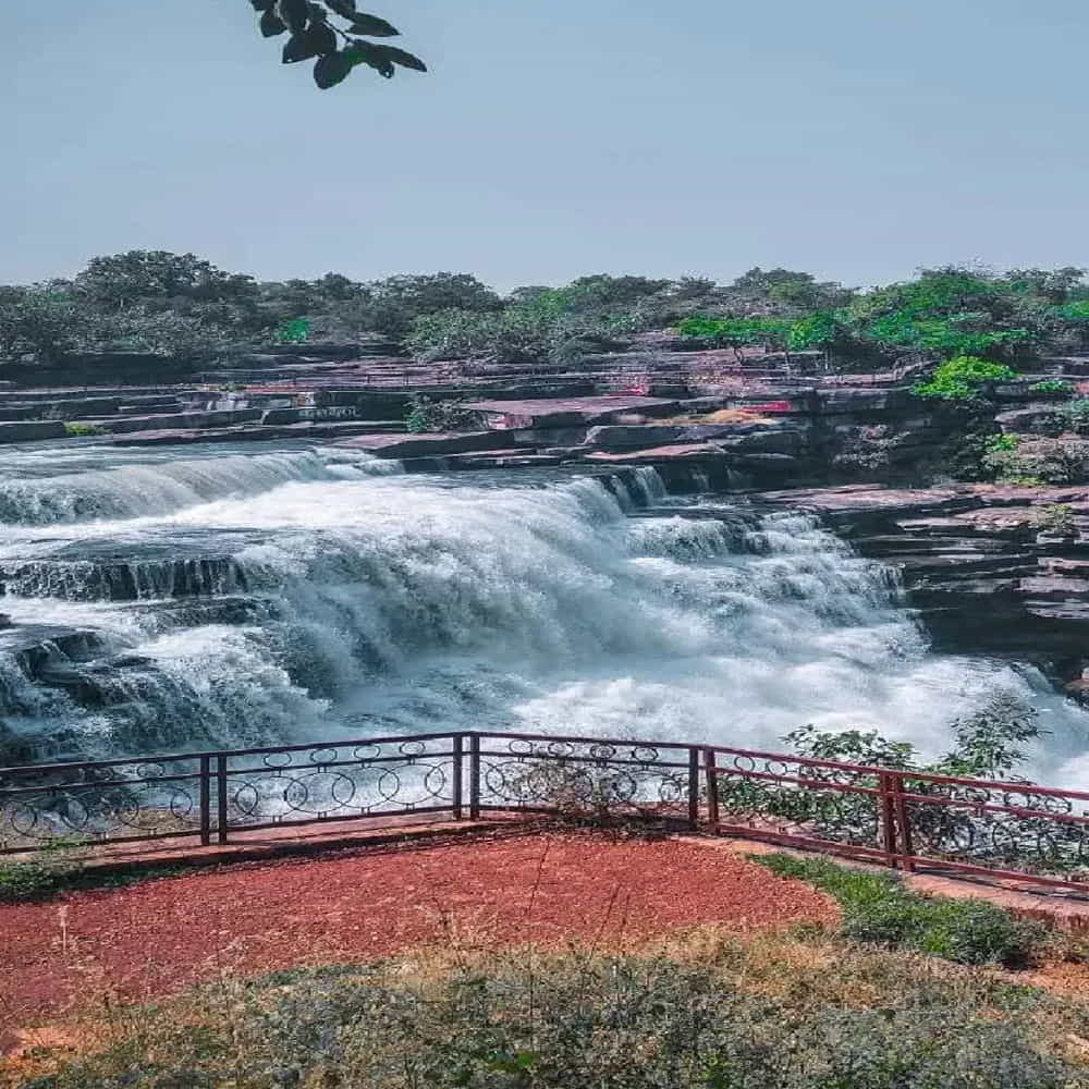 ఔర్వతాండ్ సహజమైన లోయతో ఏర్పడి ఉంది. ఇది దాని ప్రత్యేకతను కలిగి ఉందని DM చెప్పారు.  రాక్ క్లైంబింగ్ సహా టైర్ నెట్ వాల్ వంటి అనేక సాహస క్రీడలను కూడా ఇక్కడ ప్రారంభించనున్నట్లు వెల్లడించారు.