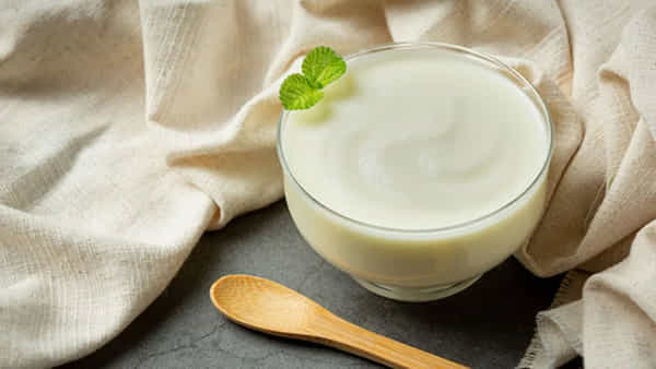 Curd Side Effects: ఈ సమస్యలున్నాయా..? అయితే పెరుగుకు దూరంగా ఉండండి.. లేకపోతే మీ ఆరోగ్యానికే హానికరం..!