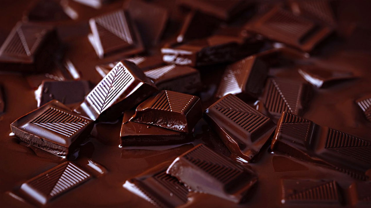 Dark Chocolate Benefits: చలికాలంలో డార్క్‌ చాక్లట్‌ తింటే.. ఈ ఆరోగ్య ప్రయోజనాలన్నీ మీ సొంతం..
