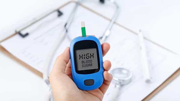 High Blood Sugar Control: ఆ సైలెంట్ కిల్లర్తో జాగ్రత్త.. ఎప్పటికప్పుడు పరీక్షలు చేయించుకోకపోతే అంతే..