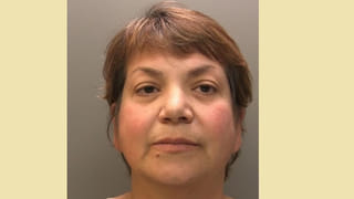 Viral News: బట్టల దుకాణంలో మరమ్మతులు చేస్తుండగా అద్భుతం జరిగింది.. భూమిని తవ్వుతుండగా, వందల ఏళ్లనాటి వస్తువు దొరికింది..