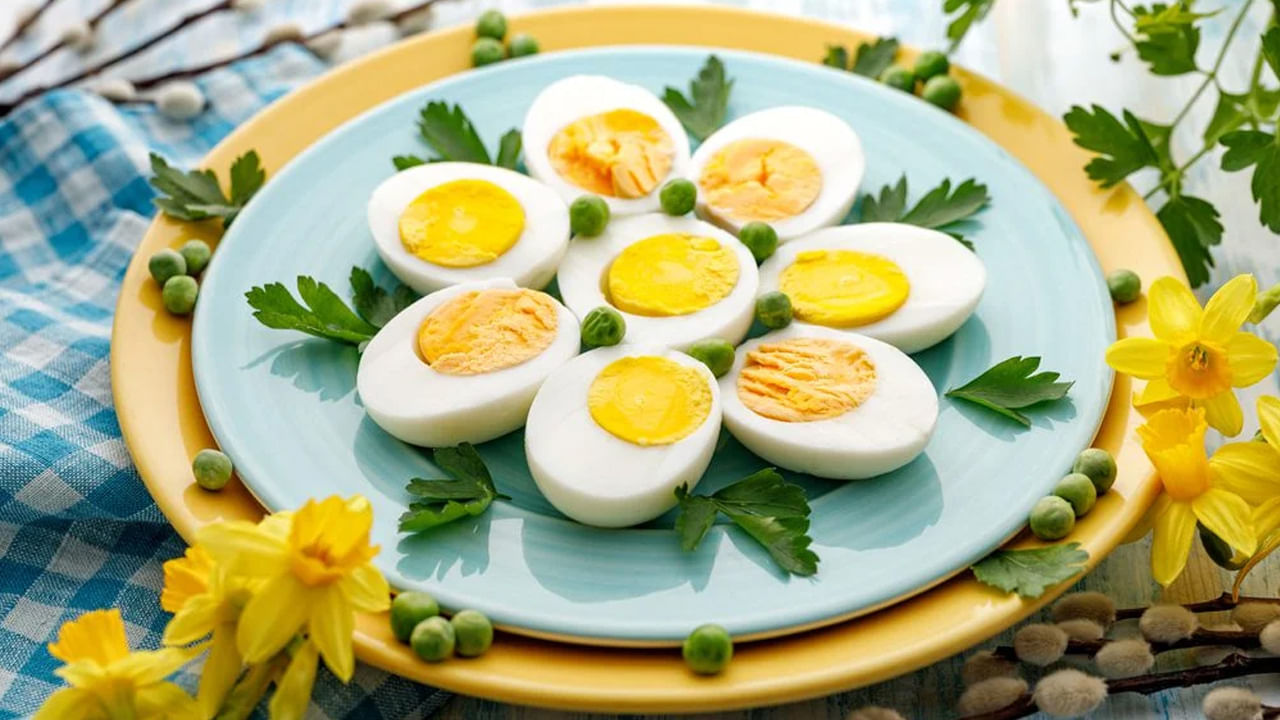 Egg Side Effects: కోడి గుడ్లను ఎక్కువగా తింటున్నారా..? అయితే ఈ ఆరోగ్య సమస్యలకు స్వాగతం పలికినట్లే..!