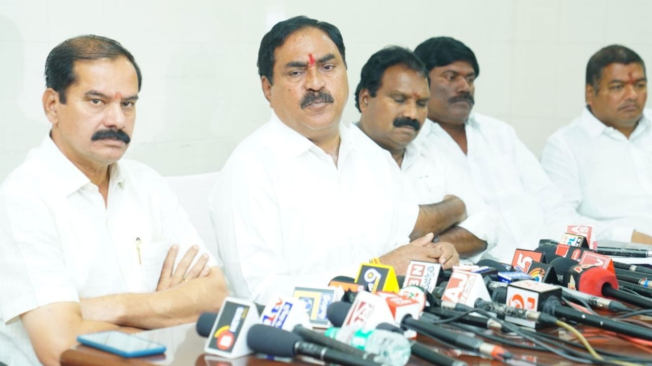 Telangana: ‘వెంట్రుకలే లేవనుకున్నా.. మెదడు కూడా లేదు’.. బండి సంజయ్‌పై మంత్రి సంచలన కామెంట్స్..