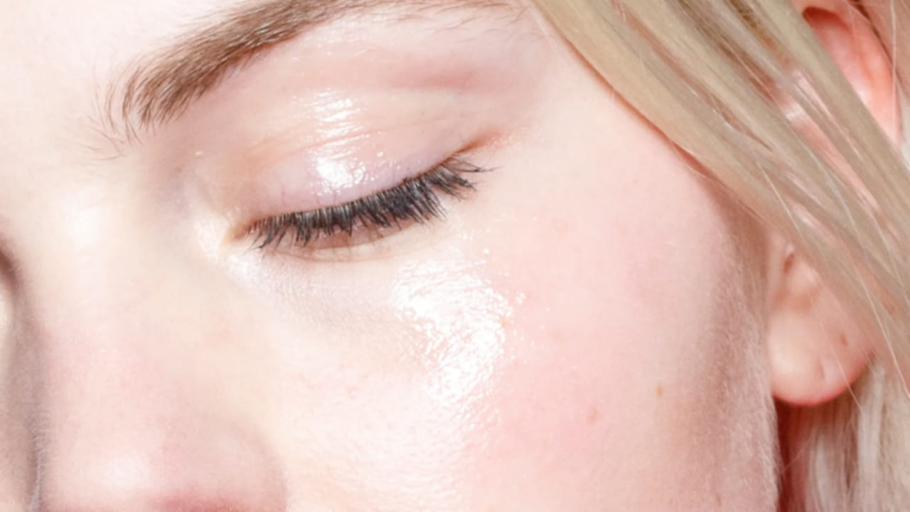 Hyaluronic Acid వృద్ధాప్యంలో చర్మం ముడతలను తొలగించడంలో ఇది అద్భుతంగా