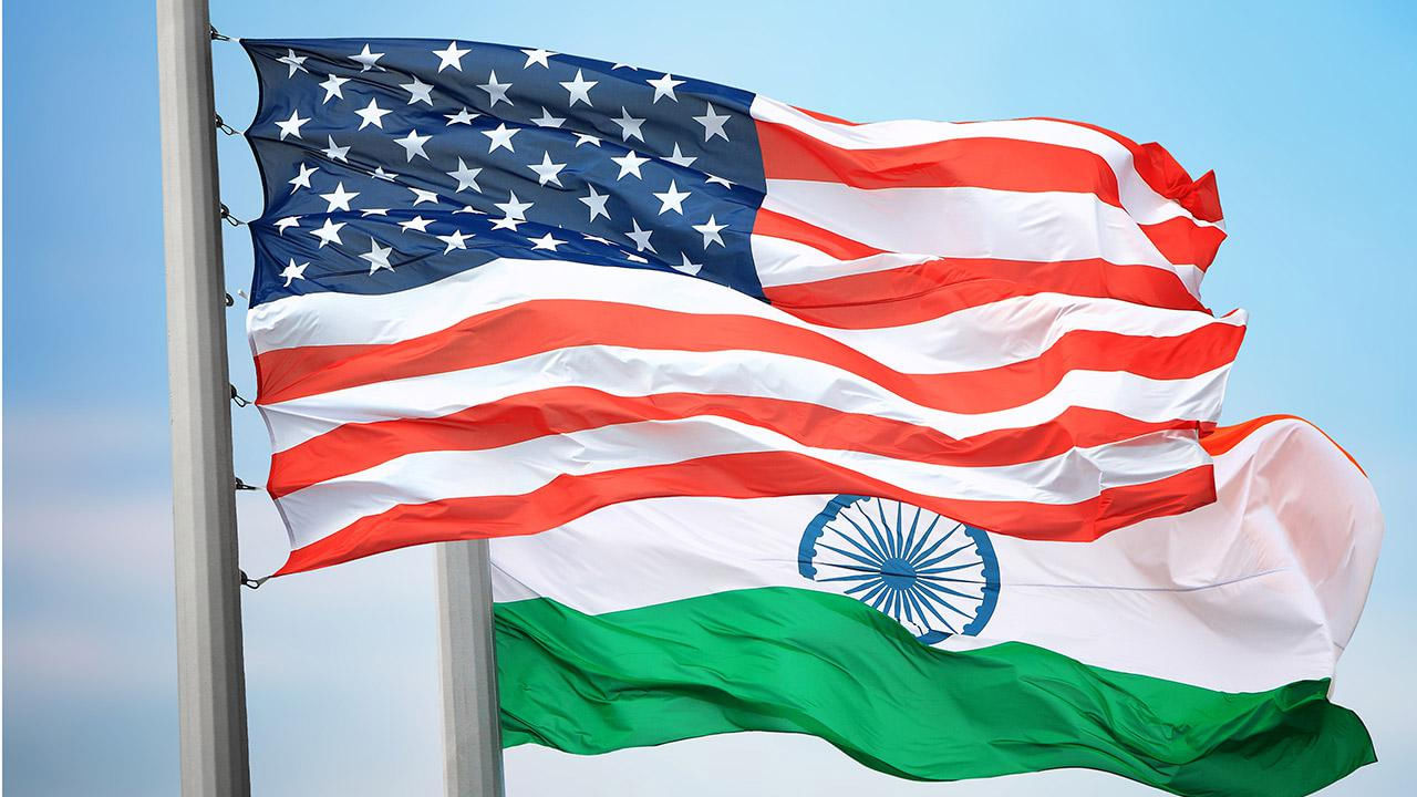 Indo-Americans: అమెరికాలో ఇండియన్లు 1 పర్సెంట్.. కానీ చెల్లించే ట్యాక్స్ ఎంతో తెల్సా..?