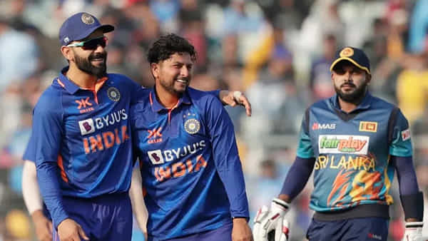 IND vs SL: కోల్కతాలో లంకను చుట్టేసిన కుల్దీప్, సిరాజ్.. టీమిండియా టార్గెట్ ఎంతంటే?