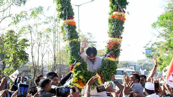 Pawan Kalyan: పవన్ పర్యటనలో అపశ్రుతి.. ఒక అభిమాని మృతి.. ముగ్గురికి గాయాలు