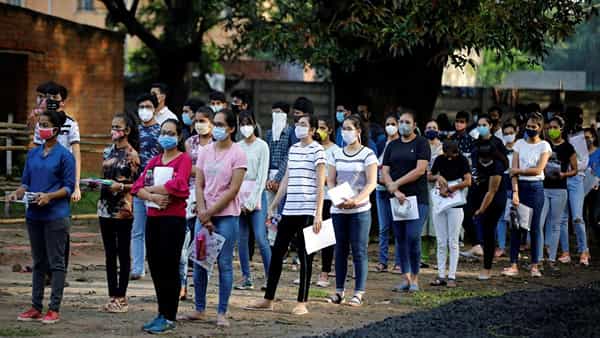 JEE Main 2023: రేపట్నుంచే జేఈఈ మెయిన్-2023 తొలివిడత పరీక్షలు.. పరీక్ష రోజున ఈ పొరబాట్లు అస్సలు చేయకండి..