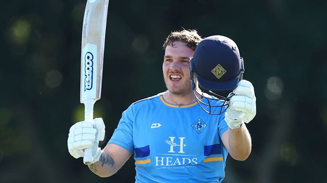 4 ఫోర్లు, 6 సిక్స్లు.. 23 బంతుల్లో ఊరమాస్ ఇన్నింగ్స్.. స్పెషల్ బ్యాట్తో బౌలర్లను చీల్చి చెండాడిన ప్లేయర్..