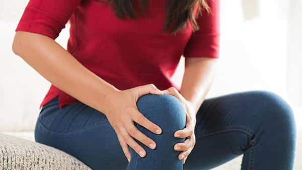 Health Tips: ఈ లక్షణాలు మీలో కనిపిస్తున్నాయా.. వెరీ డేంజర్.. ఆ లోపం ఉన్నట్లే..