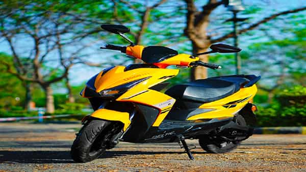 Budget EV Scooter: మధ్య తరగతి వారికి అందుబాటులో ఈవీ స్కూటర్..ధరెంతో తెలుసా?
