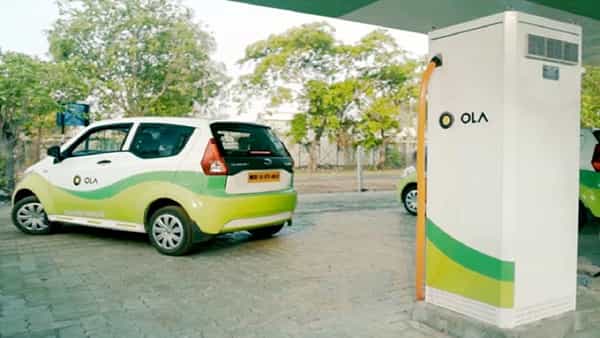 Ola Electric: ఓలా సంచలనం.. ఒకేసారి రోడ్డెక్కనున్న 10,000 ఎలక్ట్రిక్ వాహనాలు..