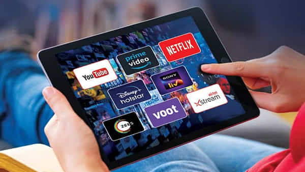 BSNL: ఓటీటీ లవర్స్కి బంపరాఫర్.. రూ. 249కే 8 ప్లాట్ఫామ్స్ సబ్స్క్రిప్షన్ పొందే అవకాశం.