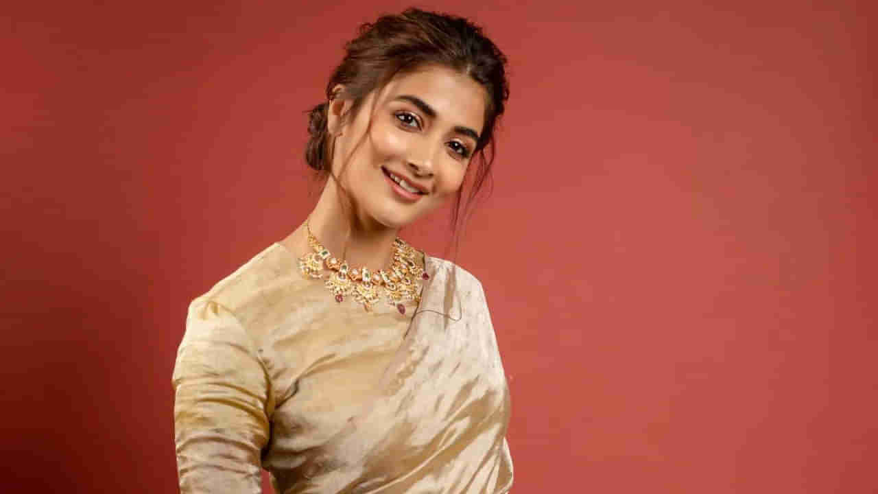 Pooja Hegde: ఆ టాలీవుడ్ సీనియర్ హీరోకు జోడీగా బుట్టబొమ్మ పూజాహెగ్డే .?