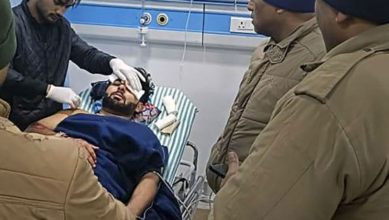 Rishabh Pant Health: రిషబ్ పంత్ ఆరోగ్య పరిస్థితిపై కీలక అప్డేట్.. 3 గంటలపాటు సర్జరీ.. ఇప్పుడెలా ఉన్నాడంటే?