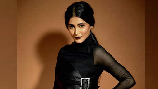 Shruti Haasan: ఆరోగ్యంపై క్లారిటీ ఇచ్చిన శ్రుతి హాసన్.. నన్ను ఇబ్బంది పెట్టడానికి బాగా ట్రై చేశారంటూ..