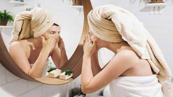 Skin Care Tips: చలికాలంలో చర్మం డల్గా, డ్రైగా ఉందని చింతిస్తున్నారా..? ఇది మీ అందాన్ని రెట్టింపు చేస్తుంది..!