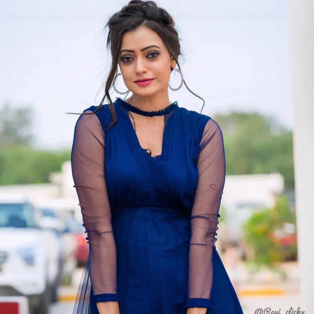 తన లేటెస్ట్ ఫొటోస్ని సోషల్ మీడియాలో షేర్ చేస్తూ రచ్చ చేస్తోంది జబర్దస్త్ కొత్త యాంకర్. ఎప్పటికప్పుడు తన ఫ్రెష్ లుక్స్ షేర్ చేస్తూ జనం నోళ్ళలో నానుతోంది. ప్రస్తుతం సోషల్ మీడియాలో సౌమ్యరావు ఫొటోస్ వైరల్ అవుతున్నాయి.