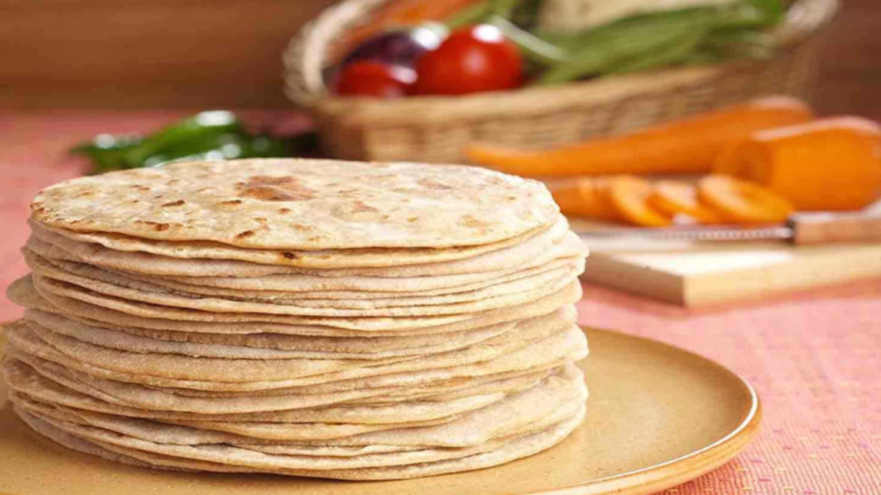 Roti Benefits: రాత్రి మిగిలిపోయిన చపాతీలను పడేస్తున్నారా? ఈ విషయాలు తెలిస్తే దాచుకొని మరీ తింటారు..!!