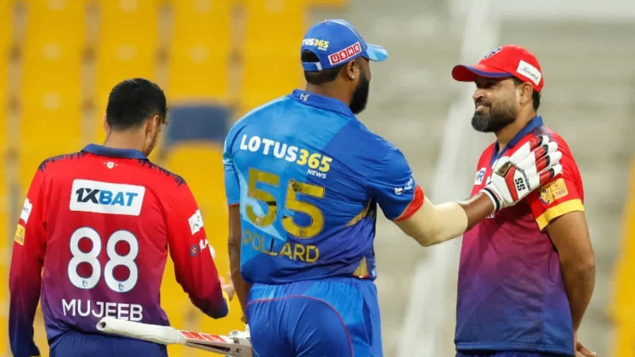 ఈ హై స్కోరింగ్ మ్యాచ్లో మొదట బ్యాటింగ్ చేసిన దుబాయ్ క్యాపిటల్స్ 222 పరుగులు చేసింది. ఆ జట్టులోని రోవ్మన్ పావెల్ కేవలం 41 బంతుల్లో 10 సిక్సర్లు, 4 ఫోర్లతో 97 పరుగులు చేసి టాప్ స్కోరర్గా నిలిచాడు.
