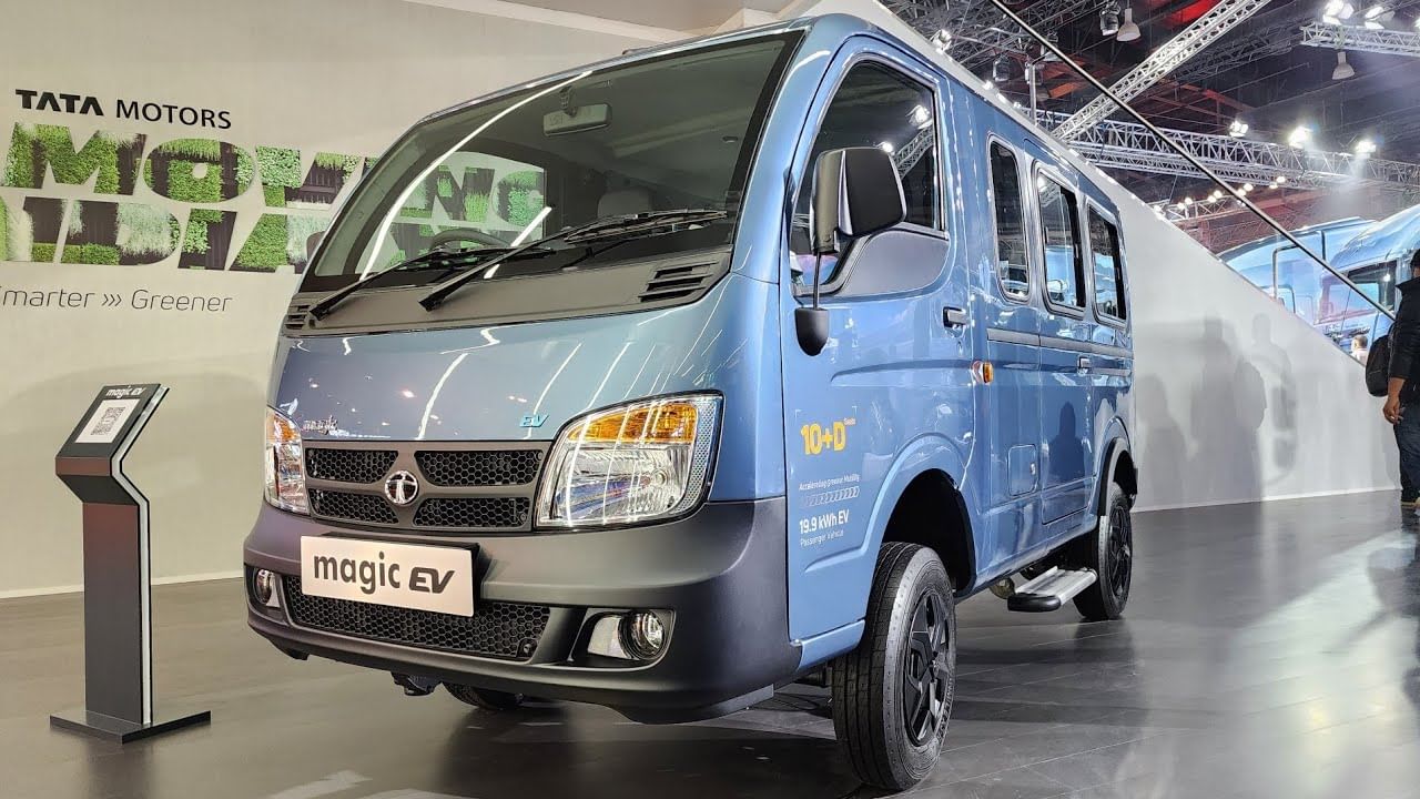 Tata Magic EV: ఎలక్ట్రిక్‌ వేరియంట్లో టాటా మ్యాజిక్‌.. ఒకేసారి పదిమందితో కలిసి ప్రయాణం.. ఫీచర్లు ఇవే..