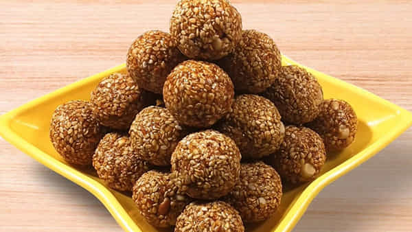 Til ke laddu: సంక్రాంతి పండుగకు నువ్వుల లడ్డూలు చేస్తున్నారా.. ఈ ప్రయోజనాలు తెలిస్తే అస్సలు వదలరు..