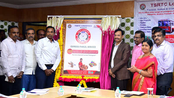 Telangana: ఆర్టీసీ ప్రయాణికులకు శుభవార్త.. రాష్ట్రంలో ప్రారంభమైన ‘ఎక్స్ప్రెస్ పార్సిల్’ సేవలు.. పూర్తి వివరాలివే..