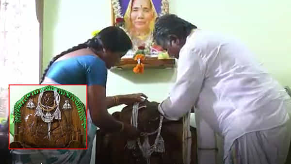Unique Love: మరణించిన భార్య ప్రతిరూపాన్ని తయారు చేయించిన భర్త.. నగలతో అలంకరించి నిత్యం పూజలు